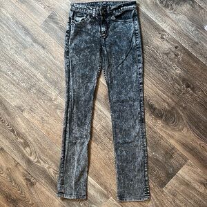 Acid Wash Jeans